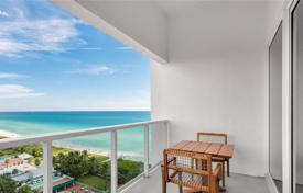 Стильный пентхаус с видом на океан в резиденции на первой линии от пляжа, Майами-Бич, Флорида, США за 4 430 000 €