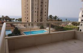 Современные апартаменты с балконом и видом на море, недалеко от пляжа, Нетания, Израиль за $561 000