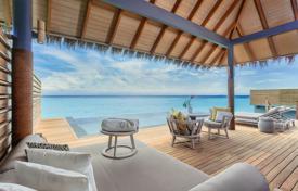 Вилла на берегу моря с бассейном, Атолл Баа, Мальдивы за 13 000 € в неделю