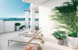 Квартиры с просторной террасой и видом на море, Нуэва Андалусия, Испания за 464 000 €