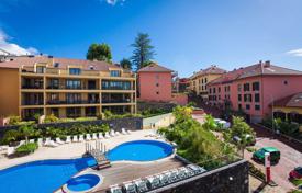 Трехкомнатная квартира в элитном комплексе, Фуншал, Мадейра, Португалия за 295 000 €