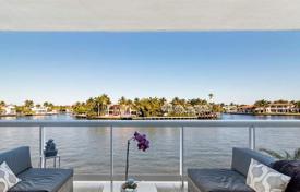 Двухуровневая квартира с видом на океан в резиденции на первой линии от пляжа, Авентура, Флорида, США за $1 302 000