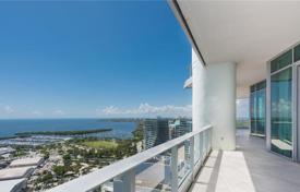 Элитный дуплекс-пентхаус с видом на бухту в резиденции на первой линии от пляжа, Майами, Флорида, США за 7 074 000 €
