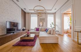 Роскошная 100 м² квартира в Будапеште с уникальным дизайном, отделкой и расположением. за 555 000 €