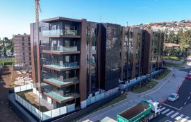 Четырехкомнатная квартира в новом элитном комплексе, Фуншал, Мадейра, Португалия за 325 000 €