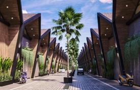 Охраняемый комплекс таунхаусов премиум класса с бассейнами, Ялан Умалас, Бали, Индонезия за От $199 000