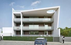 Четырехкомнатная новая квартира с террасой, Тавира, Фару, Португалия за 580 000 €