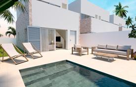 Таунхаус с бассейном в новой резиденции, в 400 метрах от пляжа, Торре де ла Орадада, Испания за 450 000 €