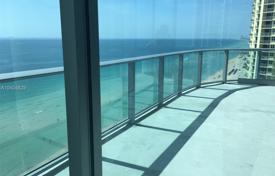 Просторные апартаменты с видом на океан в доме с бассейном и тренажерным залом, Санни Айлс Бич, США за 2 979 000 €