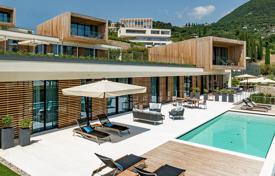Эксклюзивная двухуровневая вилла с бассейном в Гардоне-Ривьера, Ломбардия, Италия за 4 450 000 €