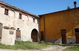 Историческое поместье в Чертальдо, Тоскана, Италия за 700 000 €