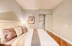 Квартира на Квинс Квей Запад, Олд Торонто, Торонто,  Онтарио,   Канада за C$1 151 000