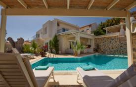 Дизайнерская вилла с бассейном и видом на горы в Ираклионе, Крит, Греция за 700 000 €