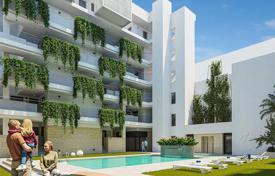 Апартаменты в новой резиденции с бассейном и садом, в 400 метрах от пляжа, Торревьеха, Испания за 263 000 €