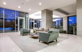 Апартаменты с террасами и каминами, в элитной резиденции с бассейном и тренажерным залом, Даллас, Техас, США за $450 000