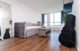 Квартира в Этобико, Торонто, Онтарио,  Канада за C$644 000