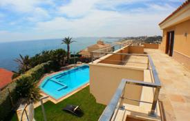 Современная вилла с бассейном и прямым выходом к морю, Кампельо, Испания за 4 700 € в неделю