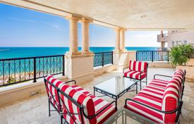 Четырехкомнатные светлые апартаменты на берегу океана в Фишер Айленд, Флорида, США за 4 188 000 €