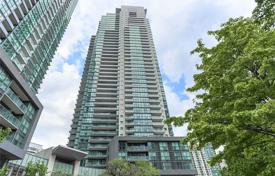 Квартира в Янг-стрит, Торонто, Онтарио,  Канада за C$783 000