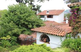 Уникальная историческая вилла с большим садом, бассейном и отдельными гостевыми апартаментами в престижном районе, Льорет‑де-Мар, Испания за 2 015 000 €