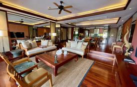 Меблированные апартаменты с бассейном и панорамным видом в 350 метрах от пляжа, Пхукет, Таиланд за 1 864 000 €