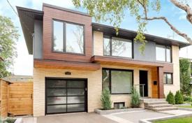Дом в городе в Этобико, Торонто, Онтарио,  Канада за C$1 567 000