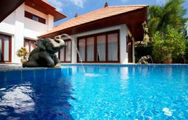 Современная вилла с бассейном и парковкой в 700 метрах от пляжа, Камала, Пхукет, Таиланд за 1 670 € в неделю