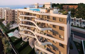 Новая угловая квартира с видом на море в Лос Балконес, Аликанте, Испания за 310 000 €