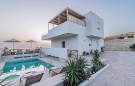 Современная вилла с бассейном и видом на море в Ираклионе, Крит, Греция за 1 200 000 €