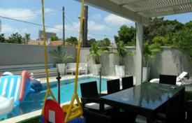 Современный коттедж с террасой, бассейном и садом, Нетания, Израиль за $785 000