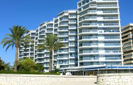 Меблированная квартира прямо у пляжа в Кальпе, Аликанте, Испания за 349 000 €