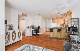 Квартира на Бэй-стрит, Олд Торонто, Торонто,  Онтарио,   Канада за C$784 000
