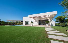 Одноэтажная вилла класса люкс с бассейном, Ориуэла Коста, Испания за 875 000 €