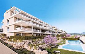 Пентхаус с видом на море в резиденции с бассейнами и спа-центром, Эстепона, Испания за 659 000 €