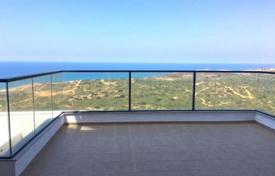 Современный пентхаус с двумя террасами и видом на море в светлой резиденции, Нетания, Израиль за 1 604 000 €