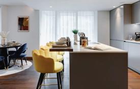 Элитные меблированные апартаменты с живописными видами в популярной резиденции с садами, Лондон, Великобритания за £1 098 000