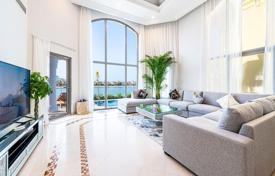 Насладитесь роскошью виллы с 5 спальнями и частным бассейном в Palm Jumeirah, Дубай за $17 000 в неделю