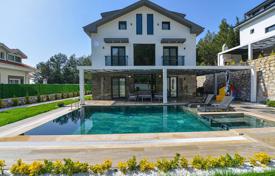Новая вилла с панорамным видом и бассейном в Оваджике Фетхие за $442 000