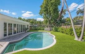 Дом в городе в Майами, США за $1 950 000