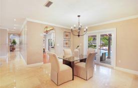 Дом в городе в Майами-Лейкс, США за $1 974 000