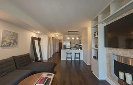 Квартира на Сколлард-стрит, Олд Торонто, Торонто,  Онтарио,   Канада за C$1 028 000