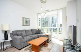 Квартира на Эрскин-авеню, Олд Торонто, Торонто,  Онтарио,   Канада за C$1 072 000