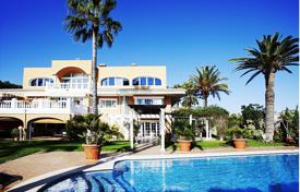 Просторная вилла с садом, бассейном, гаражом, террасами и видом на море, Аликанте, Испания за 3 800 000 €