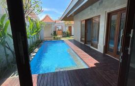 Новая меблированная вилла с бассейном и паркингом в Сануре, Бали, Индонезия за $380 000
