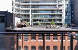Квартира на Веллингтон-стрит Запад, Олд Торонто, Торонто,  Онтарио,   Канада за C$740 000