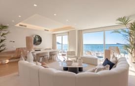 Трёхкомнатная квартира на первой линии от пляжа Поньенте в Бенидорме, Аликанте, Испания за 955 000 €