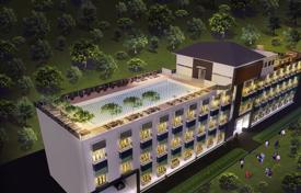 Новая малоэтажная резиденция с бассейном и садом на крыше, Чангу, Бали, Индонезия за От 128 000 €