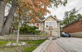 Дом в городе в Норт-Йорке, Торонто, Онтарио,  Канада за C$1 414 000