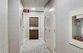 Квартира на Дэн Леки Вей, Олд Торонто, Торонто,  Онтарио,   Канада за C$814 000