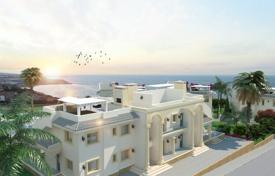 Просторные 3х спальные апартаменты в комплексе на море за 198 000 €